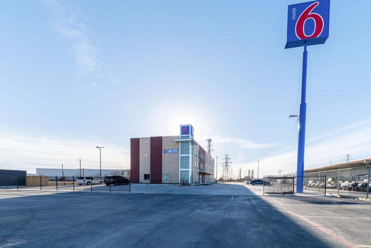 Motel 6 Fort Worth, Tx - North - Saginaw Exterior photo